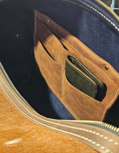 Gunslinger Duffle Bag fur hide