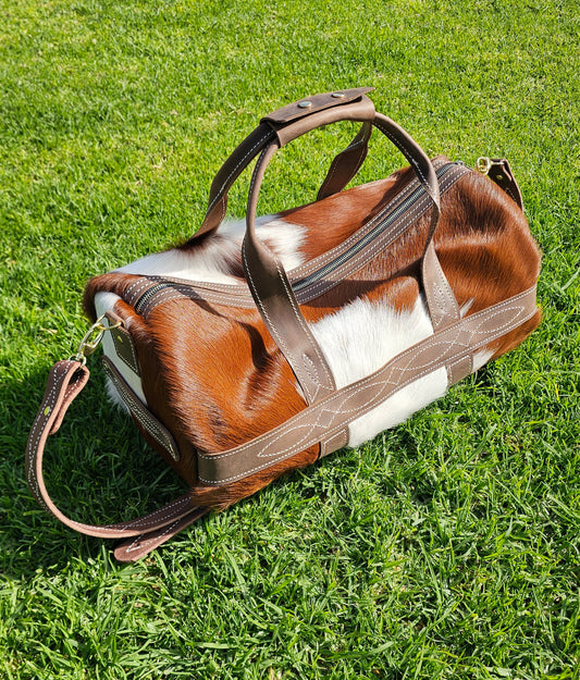 Gunslinger Duffle Bag fur hide