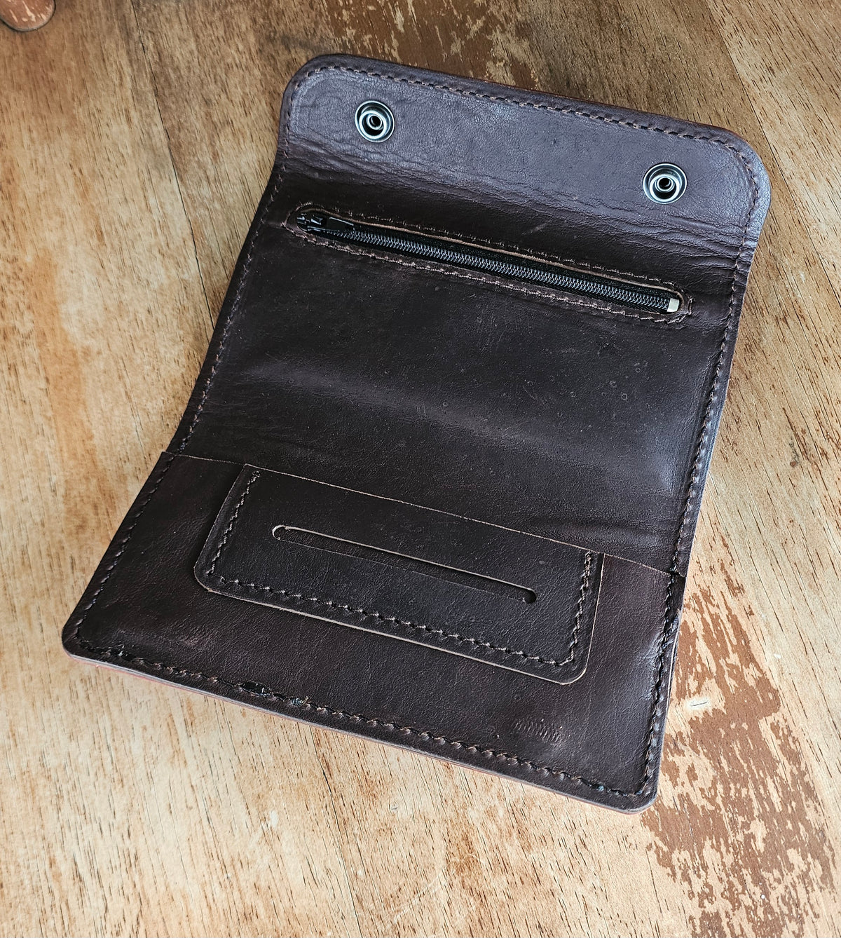 Custom tobacco pouch