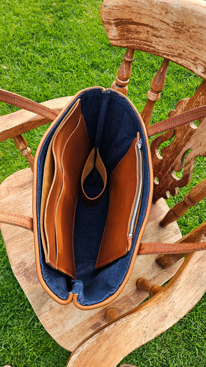 Western all day tote