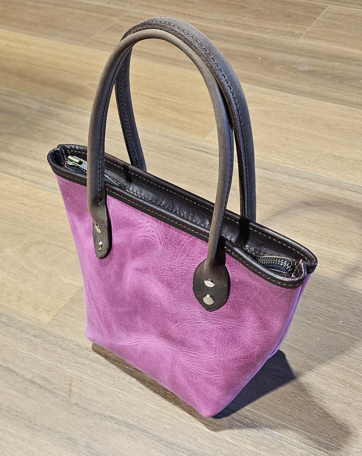 Mini pink tote for NBCF