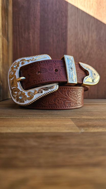 White 3 piece buckle Embossed Floral belt