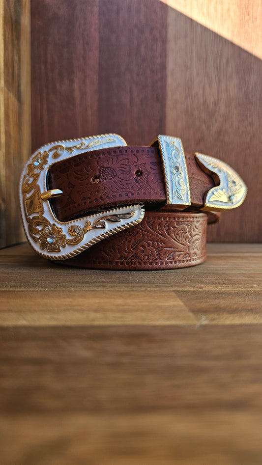 White 3 piece buckle Embossed Floral belt