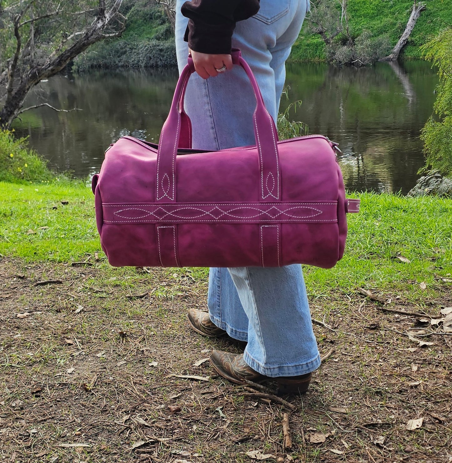 Gunslinger Duffle Bag in Pink Crazy horse